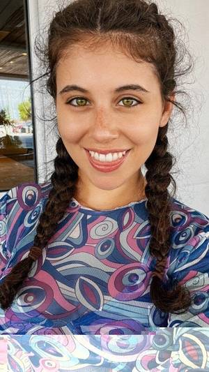 Violet Brandani profile