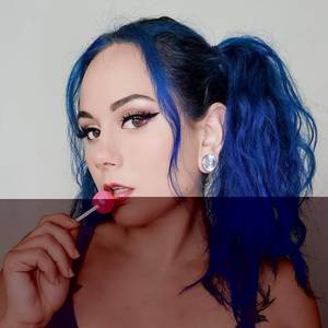VIVIANNA VIXEN profile